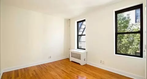 30-49 Crescent St #H1D3, New York, NY 11102