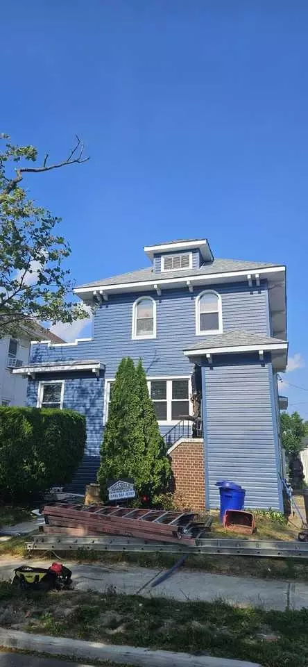 470 Lafayette Blvd #2, Long Beach, NY 11561