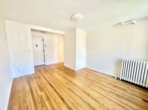 34-47 90th St #H41, Jackson Heights, NY 11372