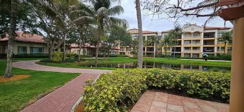 16117 Emerald Estates Dr, Weston, FL 33331