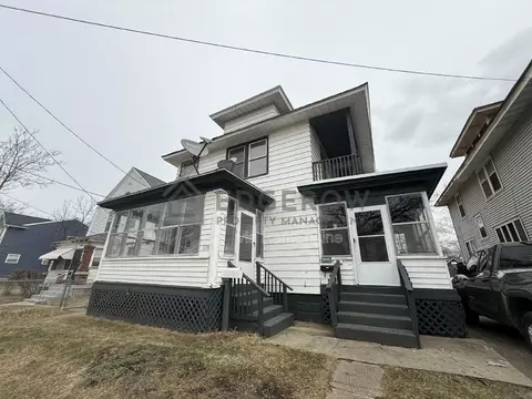 1038 Lafayette Ave SE, Grand Rapids, MI 49507