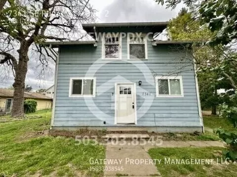 7341 SE Rural St #2, Portland, OR 97206