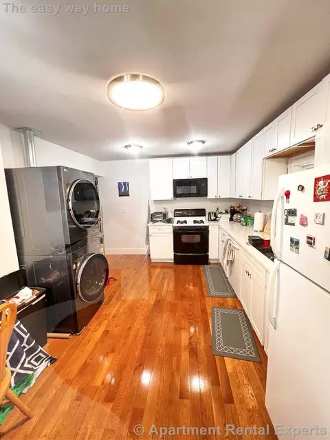 37 Charnwood Rd #1, Somerville, MA 02144