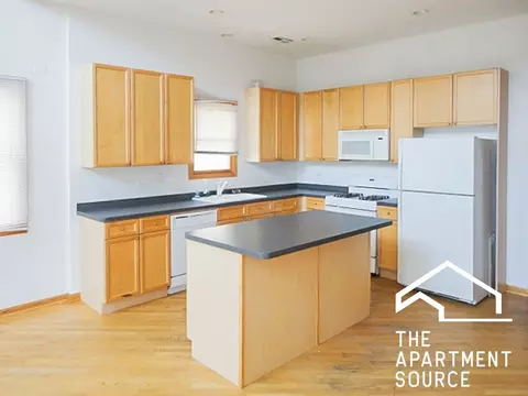 2717 N Wayne Ave #3N, Chicago, IL 60614