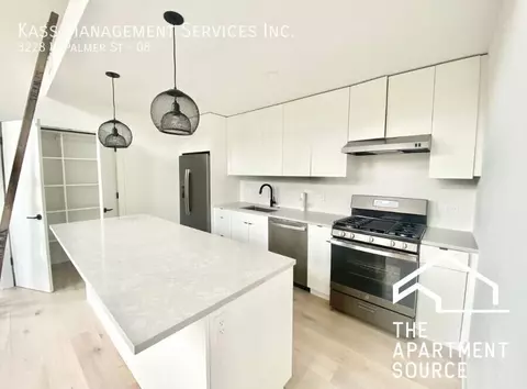3228 W Palmer St #8, Chicago, IL 60647