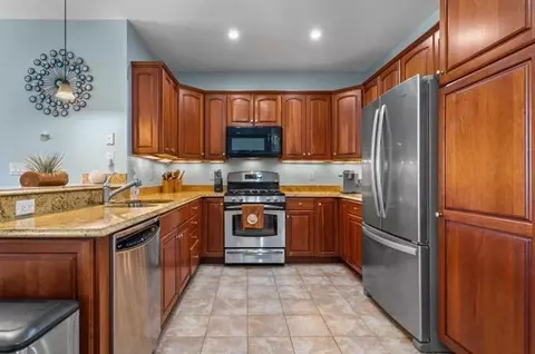 1227 N Formosa Ave #XE294631CL, West Hollywood, CA 90046