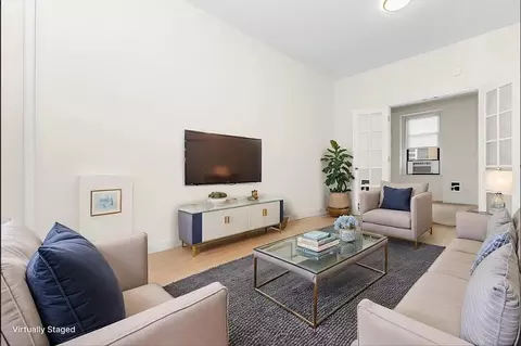 928 2nd Ave #3, New York, NY 10022