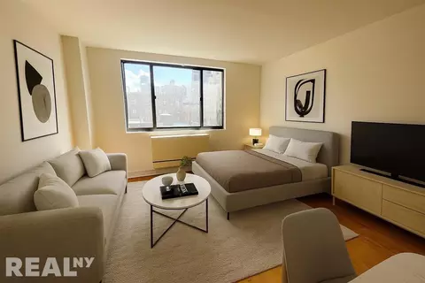 323 W 96th St #210, New York, NY 10025