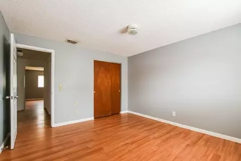115 Michelle Ln #B, Buena Ventura Lakes, FL 34743