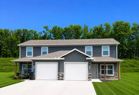 603 Pampas St, Pleasant Hill, MO 64080