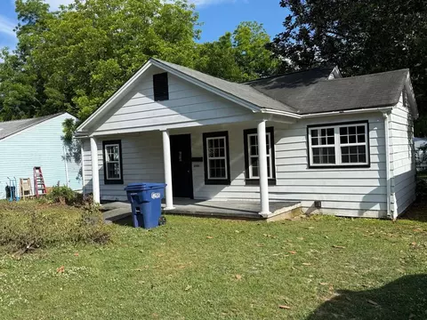 2000 3rd Ave S, Pell City, AL 35128