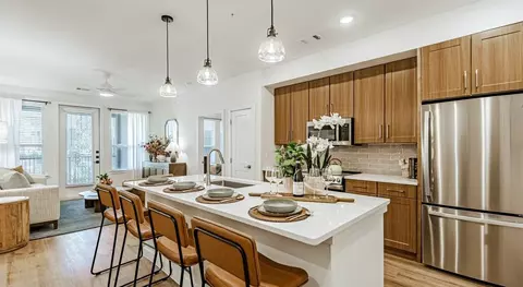 719 N Us Highway 183, Liberty Hill, TX 78642