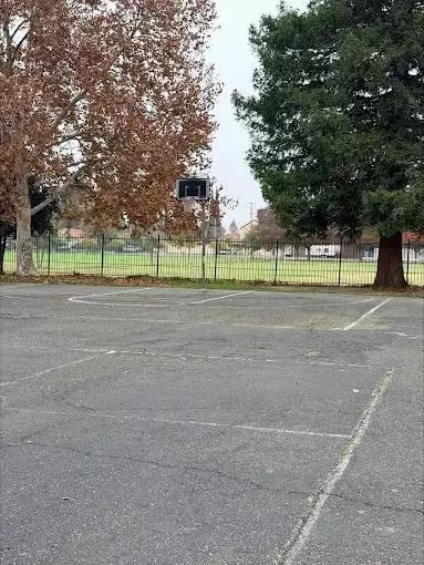 815 Bryte Ave, West Sacramento, CA 95605