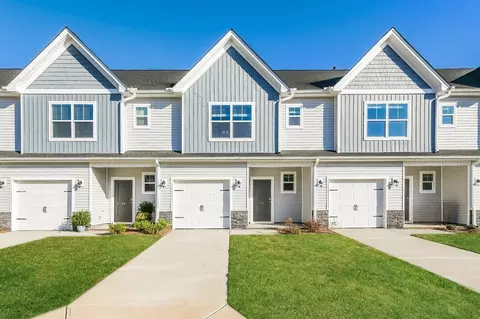 22 Apricot Ln, Duncan, SC 29334