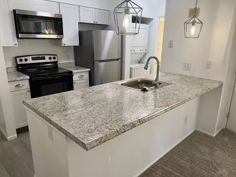 2575 S Syracuse Way, Denver, CO 80231
