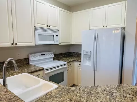 4390 Berkshire Wharf Dr, Lake Worth Beach, FL 33461