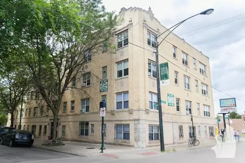 4756 N Maplewood Ave #108, Chicago, IL 60625