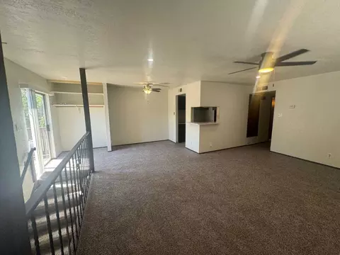 8432 Chambers Ct NE, Albuquerque, NM 87111