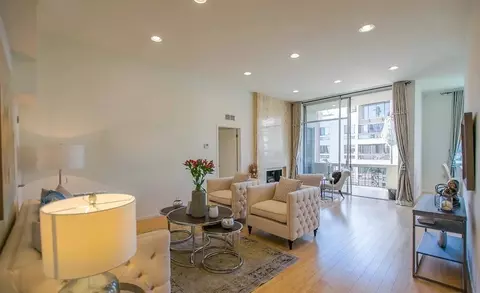 11970 Montana Ave #308, Los Angeles, CA 90049