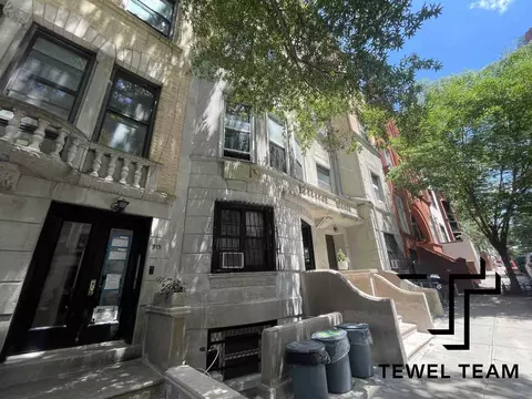 313 W 78th St #3R, New York, NY 10024