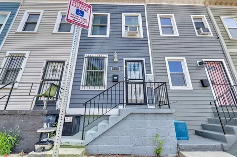 639 20th St NE #NA, Washington, DC 20002