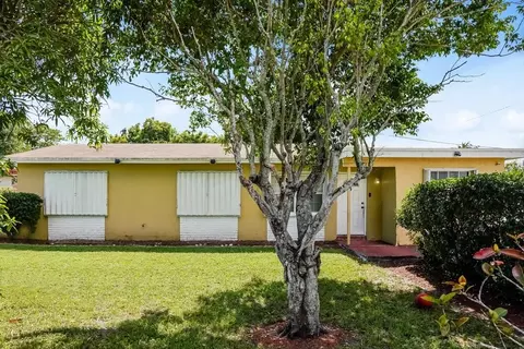 2730 NW 23rd St, Fort Lauderdale, FL 33311