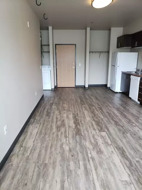 9700 NEverett Ct, Portland, OR 97220