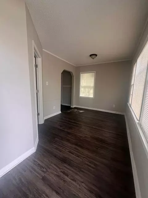 2812 Amsden Ave, Memphis, TN 38112