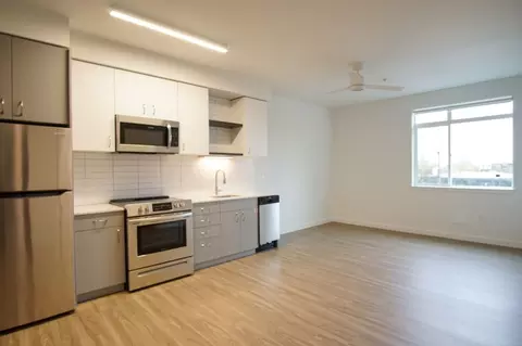 2320 N Vancouver Ave #304, Portland, OR 97227
