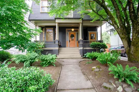 2266 NW Johnson St #04, Portland, OR 97210