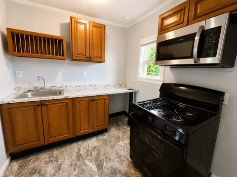 224 E Oak St, Louisville, KY 40203