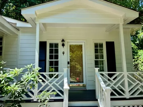 1209 Roosevelt Dr, Chapel Hill, NC 27514
