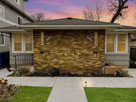 1008 16th Ave SE, Minneapolis, MN 55414
