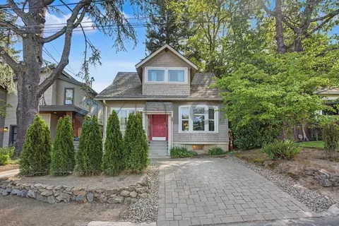 8612 SW 20th Ave, Portland, OR 97219