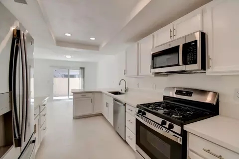 105 Gooseberry Ln, Henderson, NV 89074