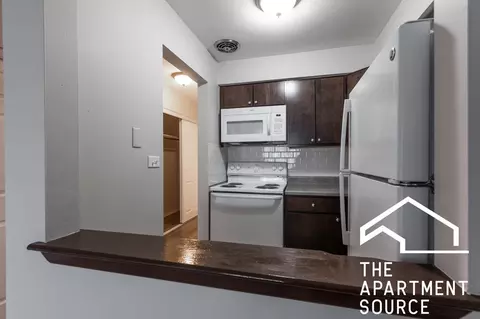 7300 W North Ave #6L, Elmwood Park, IL 60707