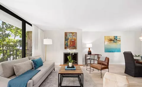 10966 Rochester Ave #4F, Los Angeles, CA 90024
