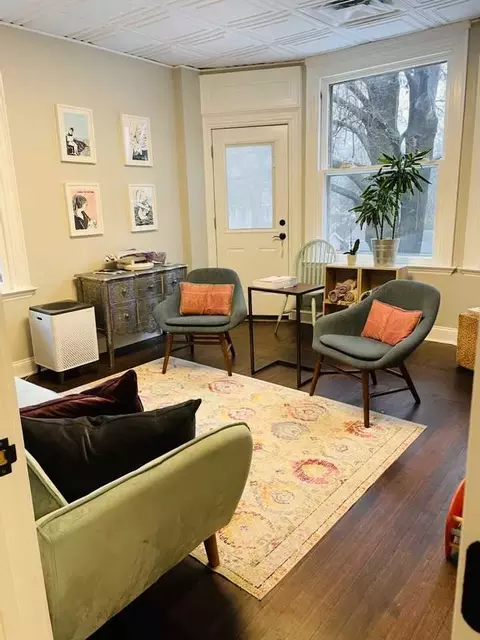 493 Whitney Ave #3, New Haven, CT 06511