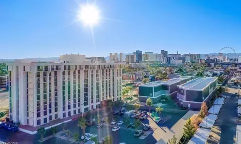 3930 University Center Dr #308, Las Vegas, NV 89119