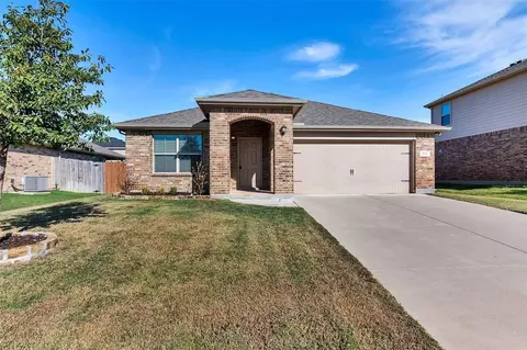 311 Triple Crown Ln #NA, Ponder, TX 76259