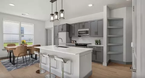 8105 Linden Rd, Del Valle, TX 78617