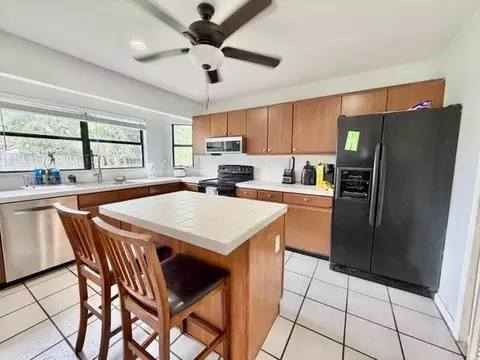 6048 Garrett St, Jupiter, FL 33458