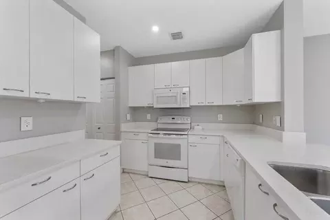 9825 Scribner Ln, Wellington, FL 33414