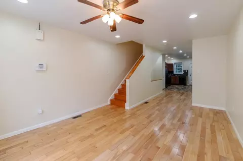 2134 Sears St #1, Philadelphia, PA 19146