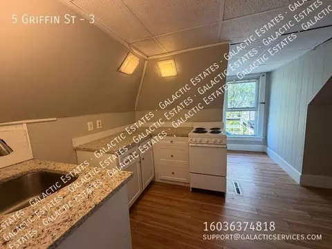 5 Griffin St #3, Derry, NH 03038