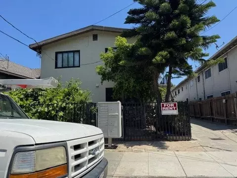 702 Vine St #4, San Jose, CA 95110