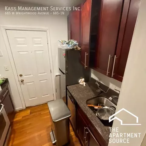 685 W Wrightwood Ave #1N, Chicago, IL 60614