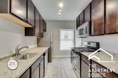 836 E 53rd St #2N, Chicago, IL 60615
