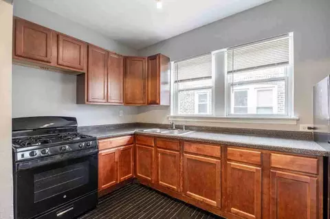7344 N Damen Ave #2, Chicago, IL 60645