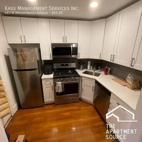 5600 S Dorchester Ave #1, Chicago, IL 60637